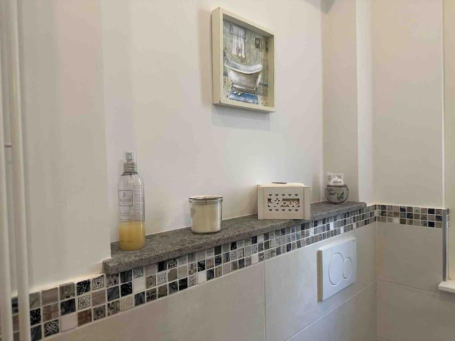 Апартаменты Family Flat Near Metro A Рим Экстерьер фото
